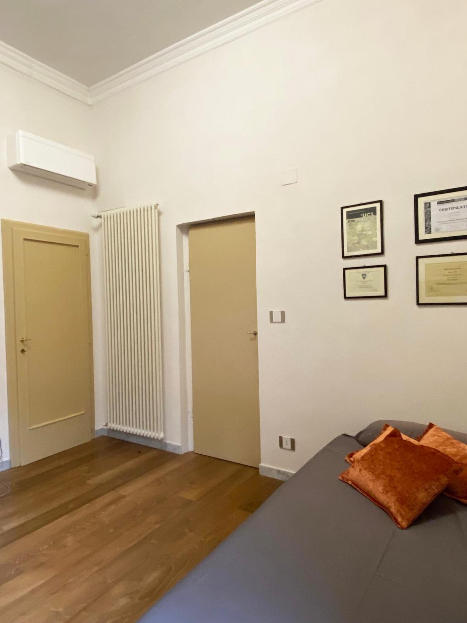 Hotel L'Antica Casa Sui Lungarni Di Pisa Exterior foto